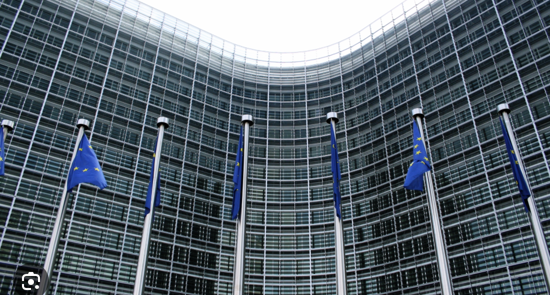Bruxelles apre gli occhi sugli aeroporti siciliani